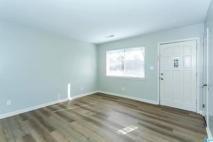 3212 LEE COURT SW, Birmingham, AL 35221 - Image #2