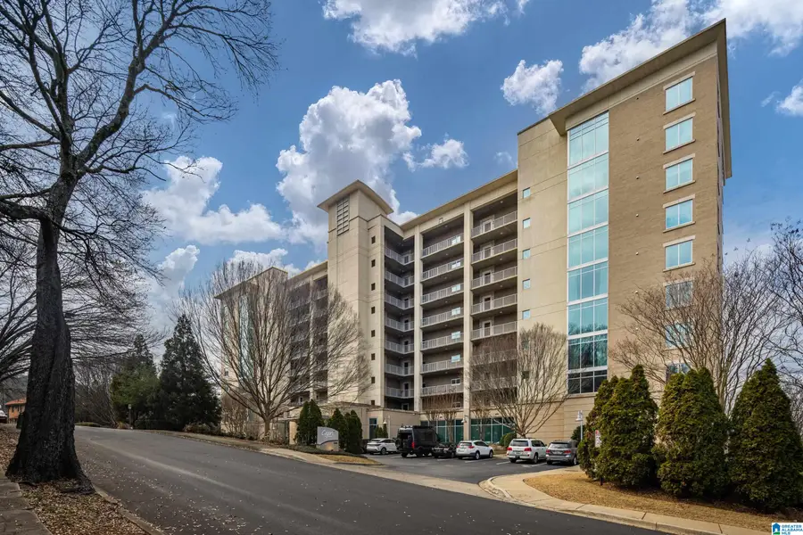 1300 S 27TH PLACE, Birmingham, AL 35205 - Image #3