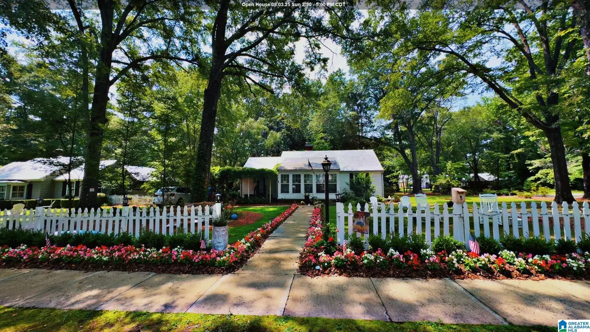 217 BRENTWOOD AVENUE, Trussville, AL 35173 - Image #1