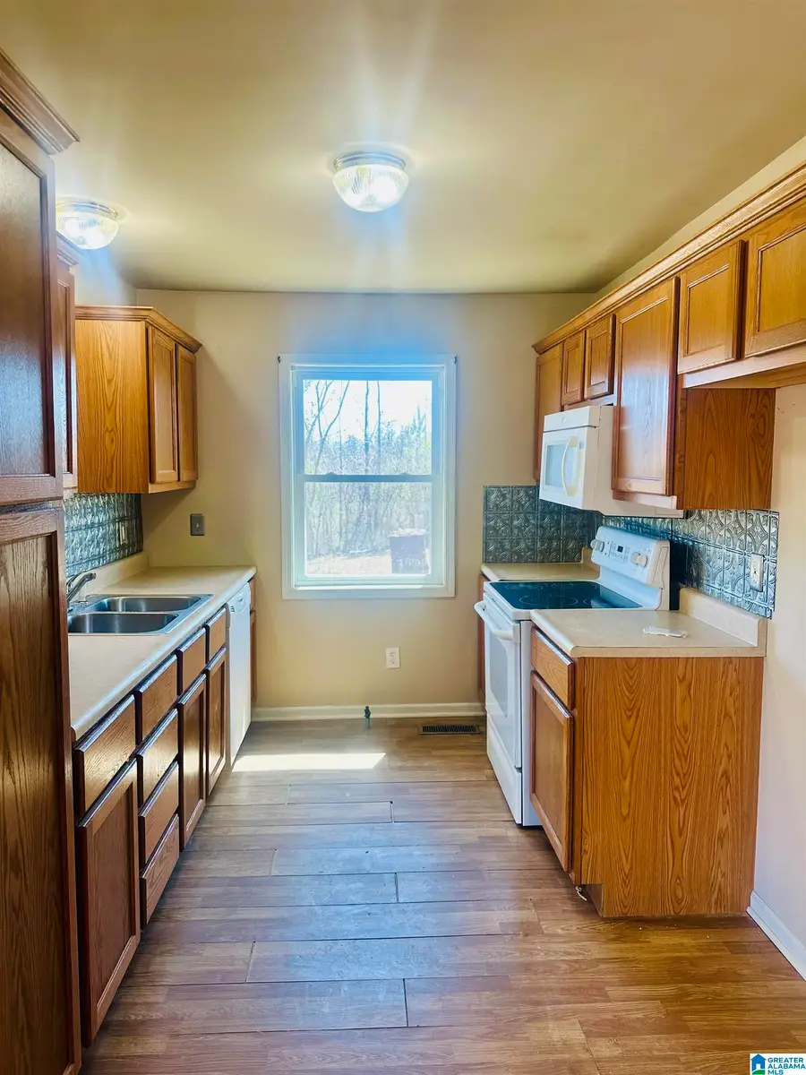 4035 COUNTY ROAD 60, Eutaw, AL 35462 - Image #2