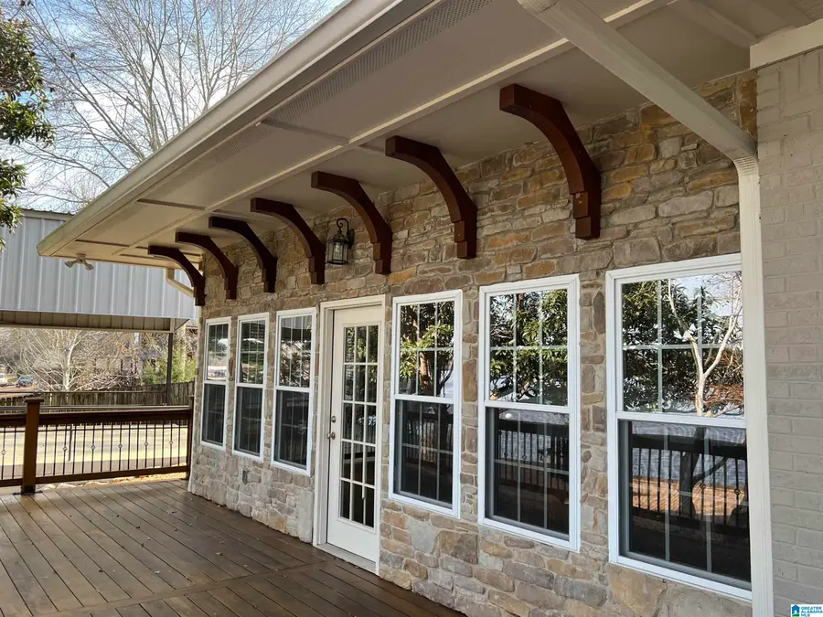 258 COUNTY ROAD 473, Clanton, AL 35046 - Image #2