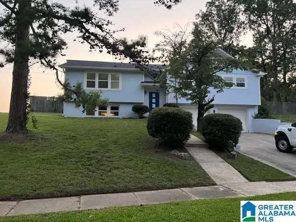 2300 6TH STREET NW, Center point, AL 35215