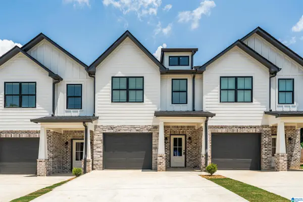 22131 VILLAGE PARKWAY, Helena, AL 35080