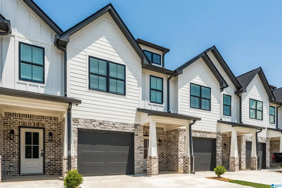 22135 VILLAGE PARKWAY, Helena, AL 35080 - Image #3