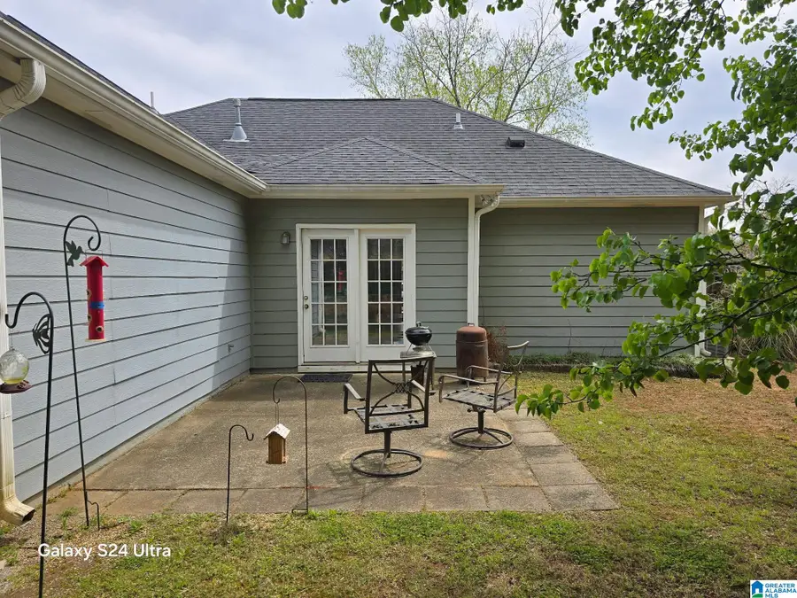 8332 CAHABA CROSSING CIRCLE, Leeds, AL 35094 - Image #3