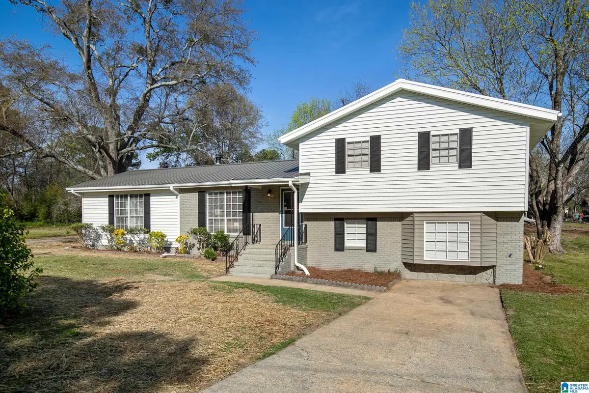 2305 2ND STREET NE, Center Point, AL 35215 - Image #1