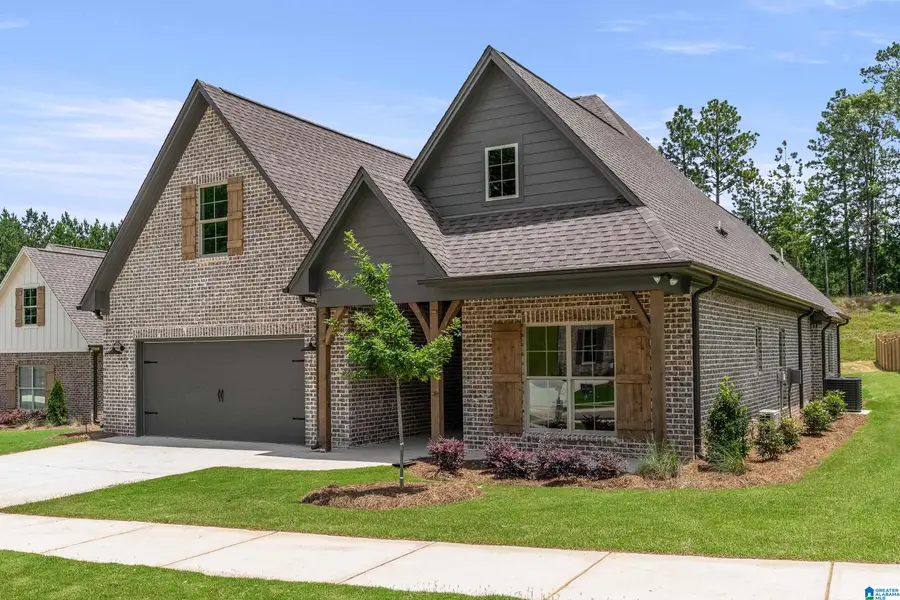 124 MCALPIN CIRCLE, Pelham, AL 35124 - Image #2