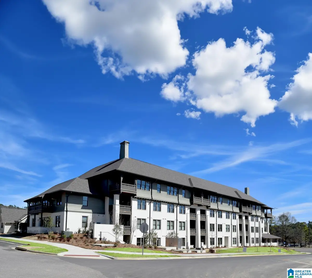 1815 WILLIAMETTE TRACE, Hoover, AL 35244 - Image #1