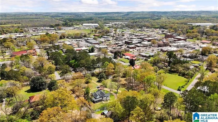 325 NW 2ND AVENUE, Fayette, AL 35555 - Image #3