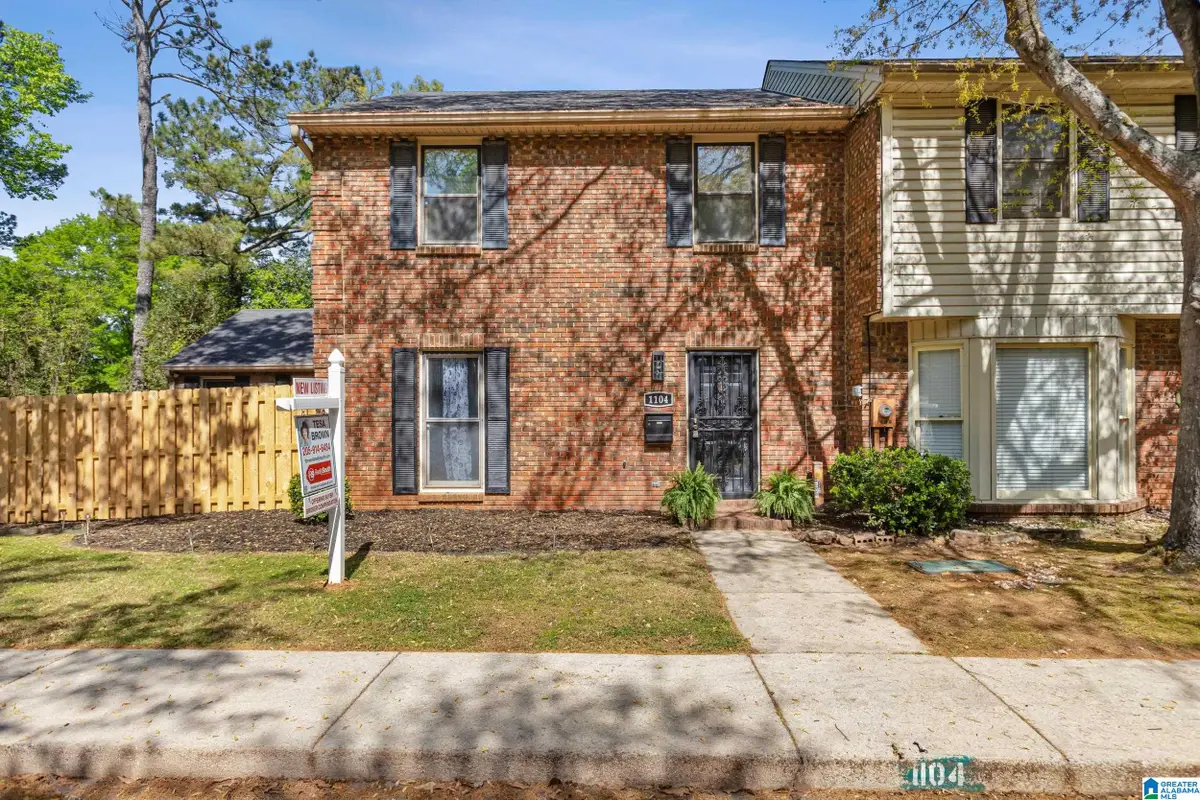 1104 SPRINGVILLE ROAD, Birmingham, AL 35215 - Image #1