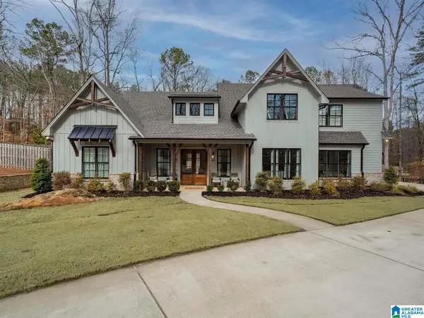 712 HICKORY HOLLOW, Chelsea, AL 35043