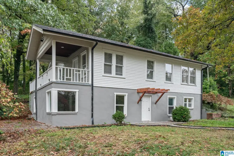 686 RIDGE TOP CIRCLE, Birmingham, AL 35206 - Image #2