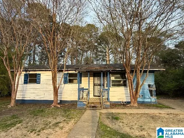 1104 WASHINGTON AVENUE, Mulga, AL 35118