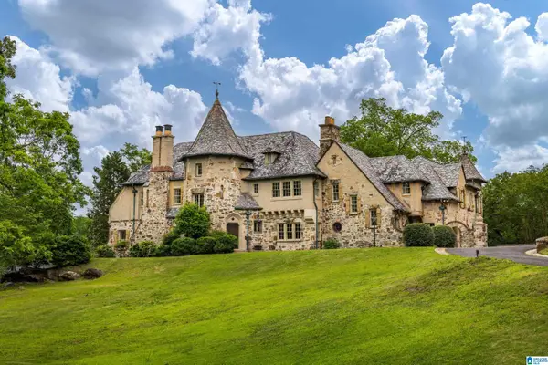 2919 FAIRWAY DRIVE, Mountain brook, AL 35213