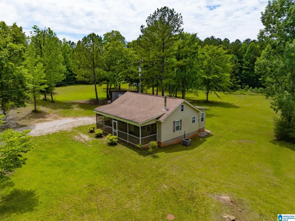 5621 COUNTY ROAD 18, Talladega, AL 35160 - Image #1