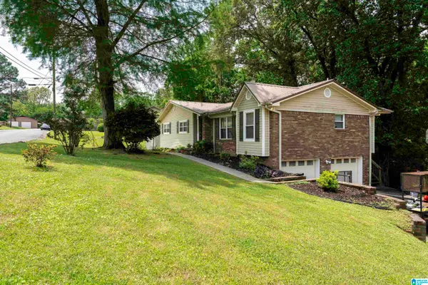 500 2ND TERRACE, Pleasant grove, AL 35127