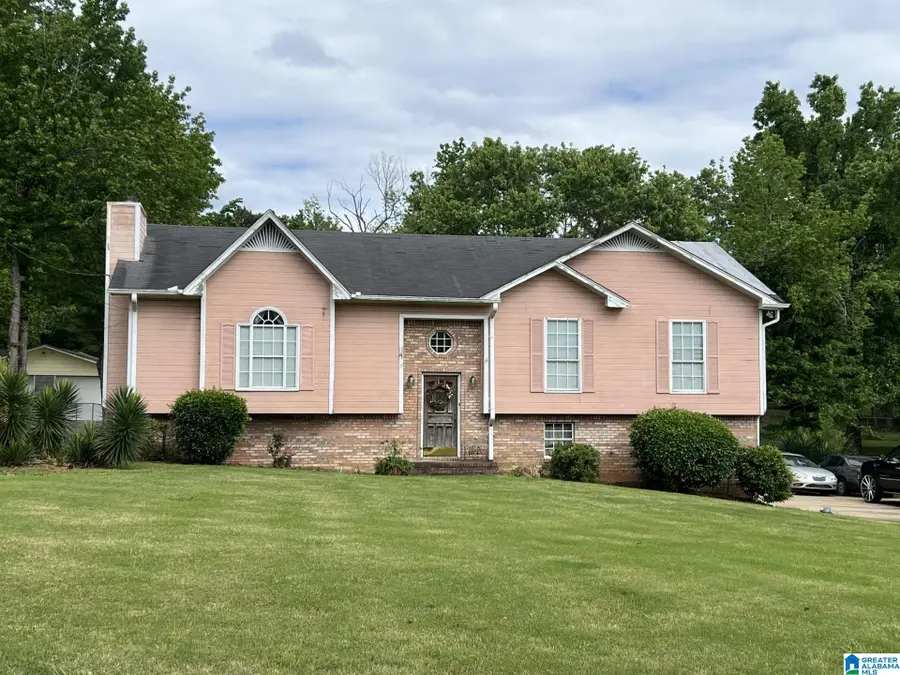 113 FAIRLANE DRIVE, Pleasant Grove, AL 35127 - Image #2