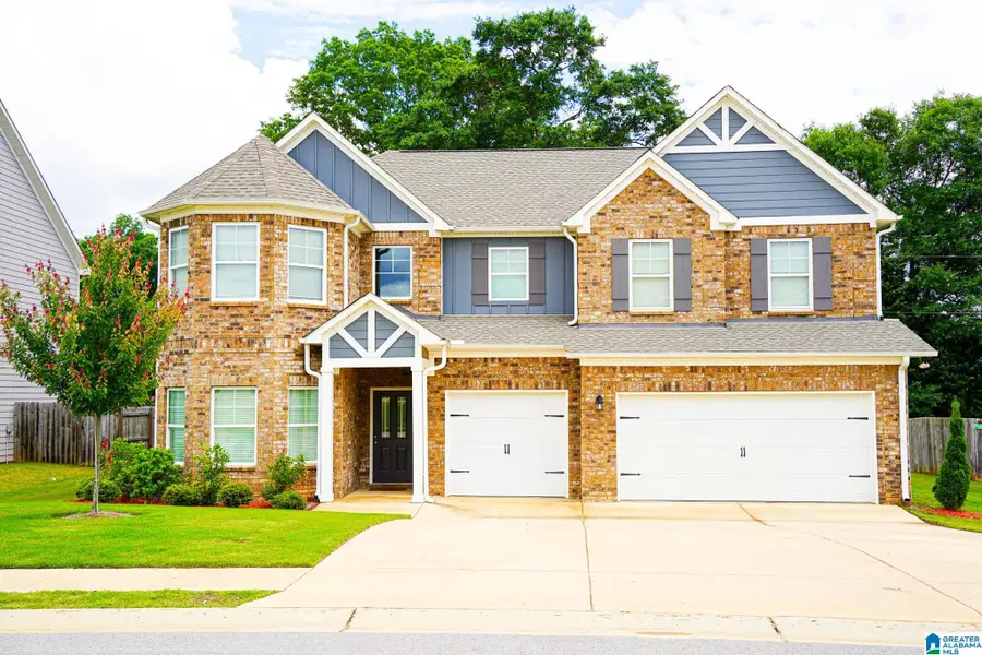 1368 N WYNLAKE DRIVE, Alabaster, AL 35007 - #2