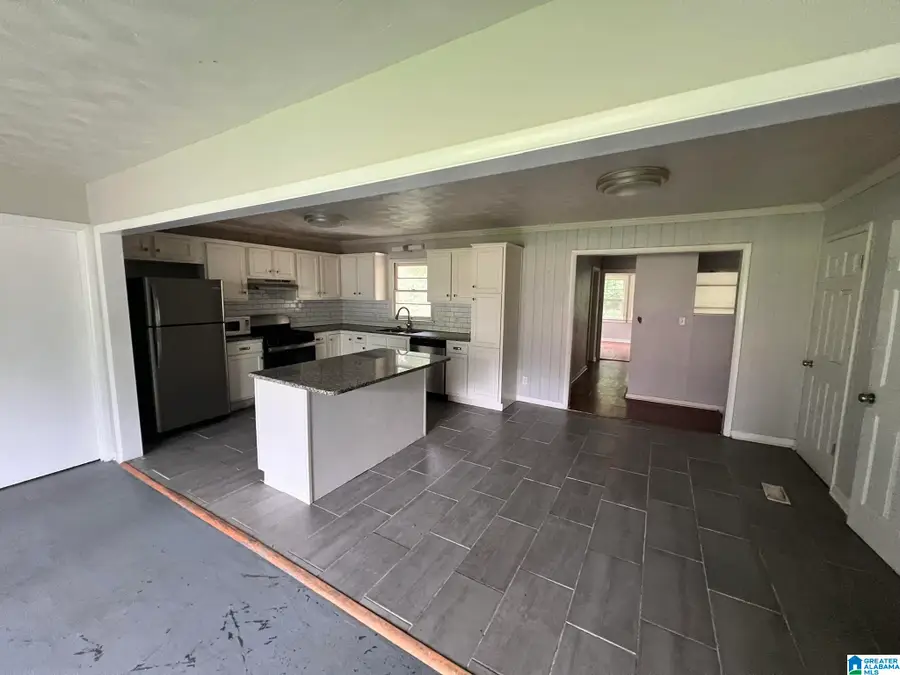 802 WANA AVENUE, Weaver, AL 36277 - Image #3