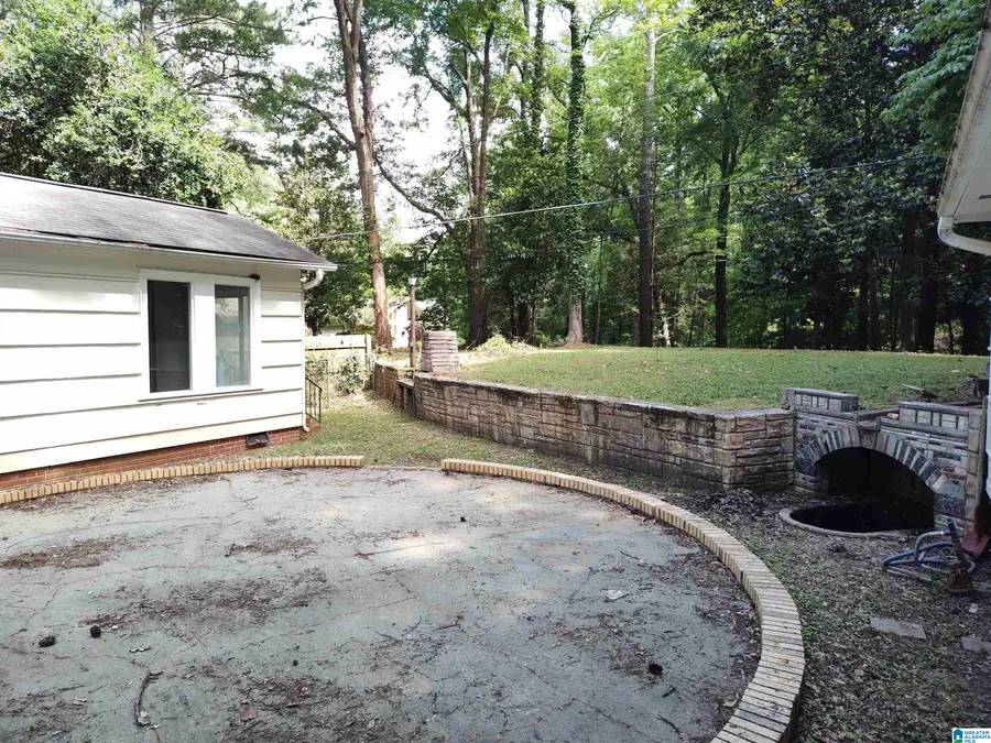 204 PRIMROSE PATH, Sylacauga, AL 35150 - Image #2