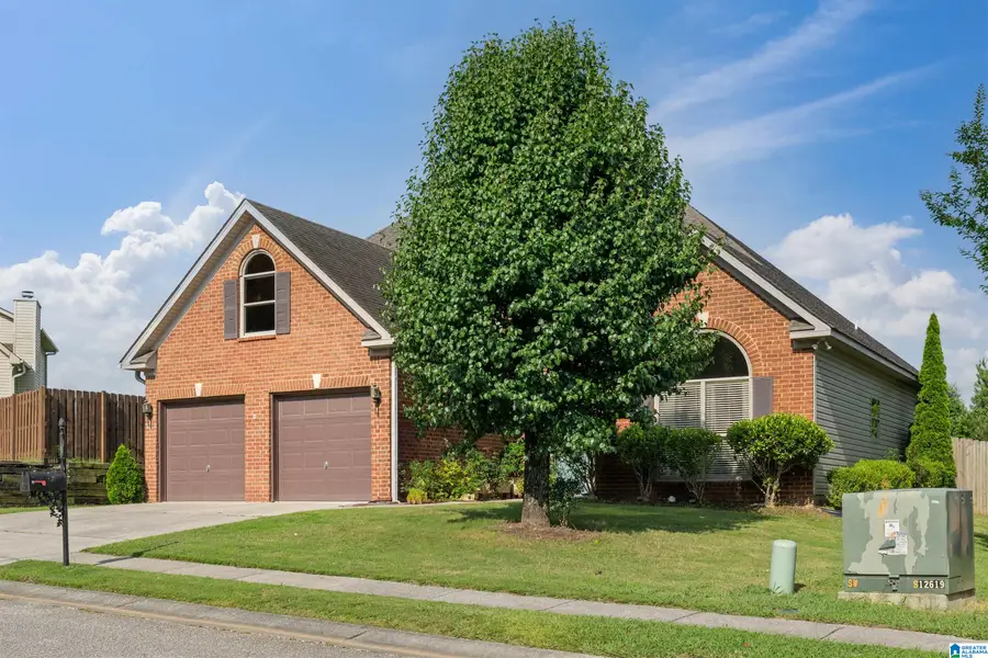 5903 FOREST LAKES COVE, Sterrett, AL 35147 - Image #2