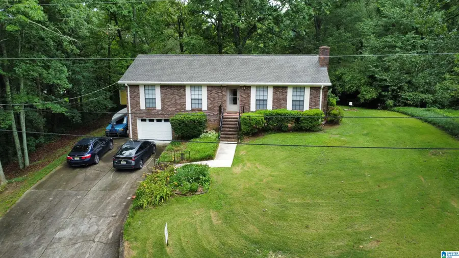 6806 GREEN ACRES CIRCLE, Pinson, AL 35126 - Image #2