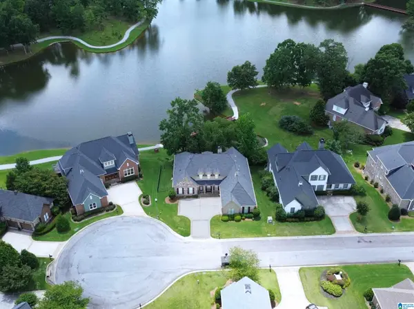 5557 LAKES EDGE DRIVE, Hoover, AL 35242