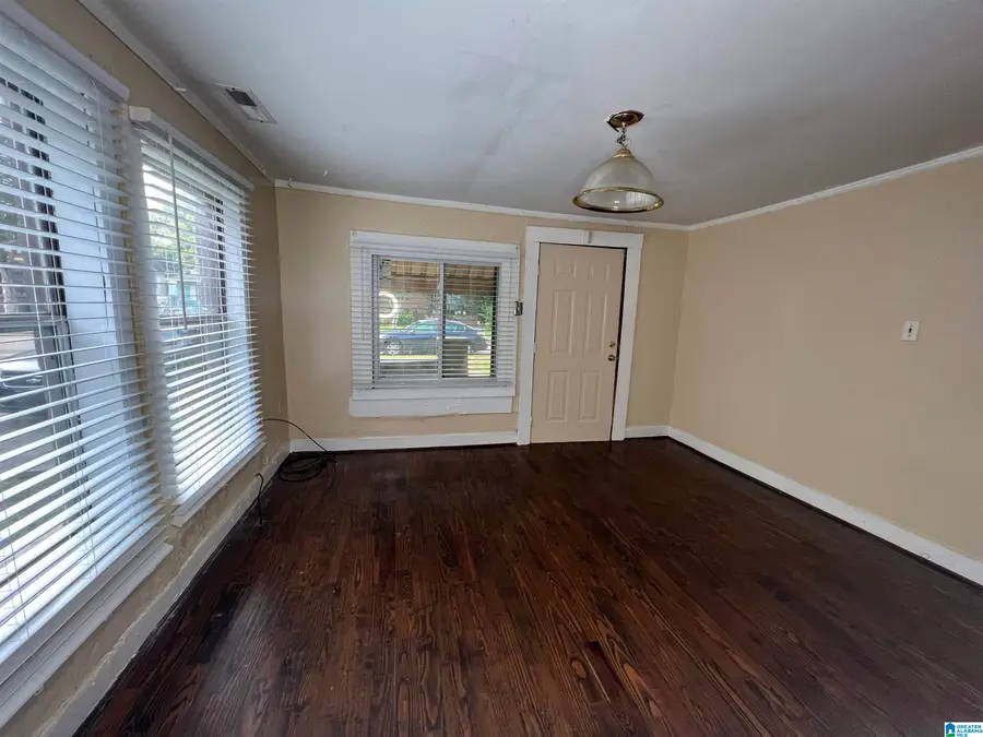 129 JERRY COLEMAN STREET, Fairfield, AL 35064 - Image #2