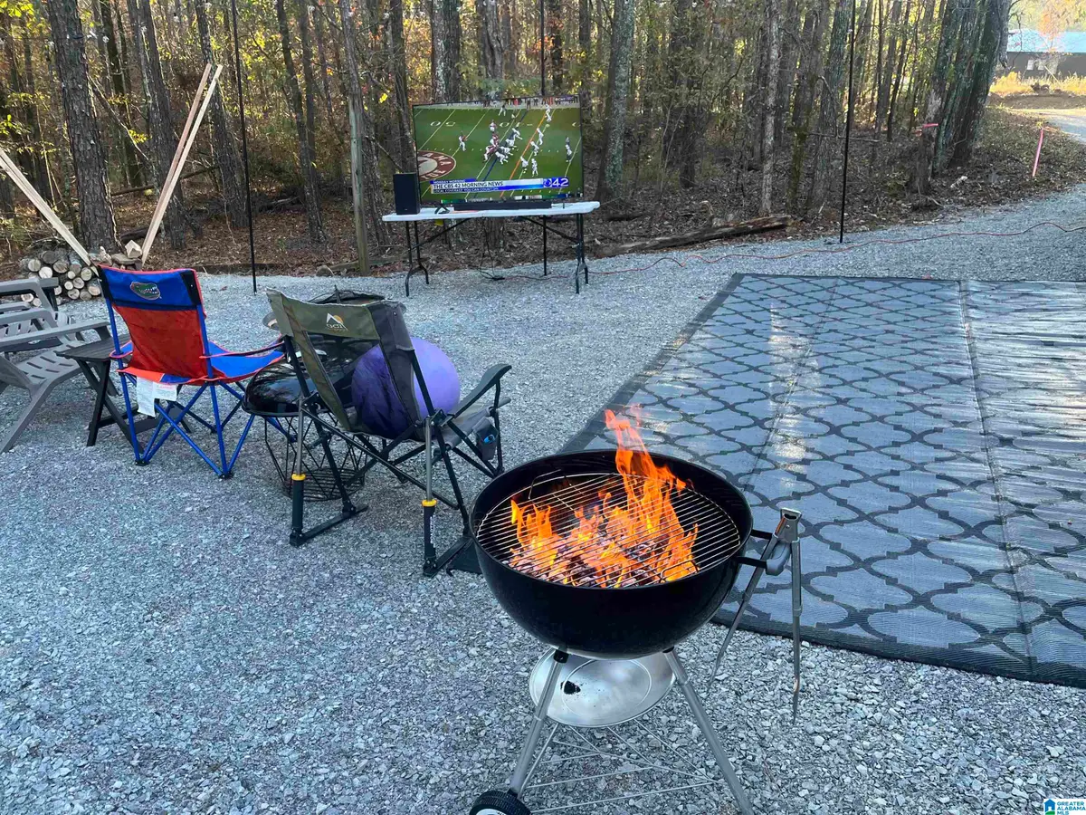 2370 COUNTY ROAD 32, Columbiana, AL 35114 - Image #1