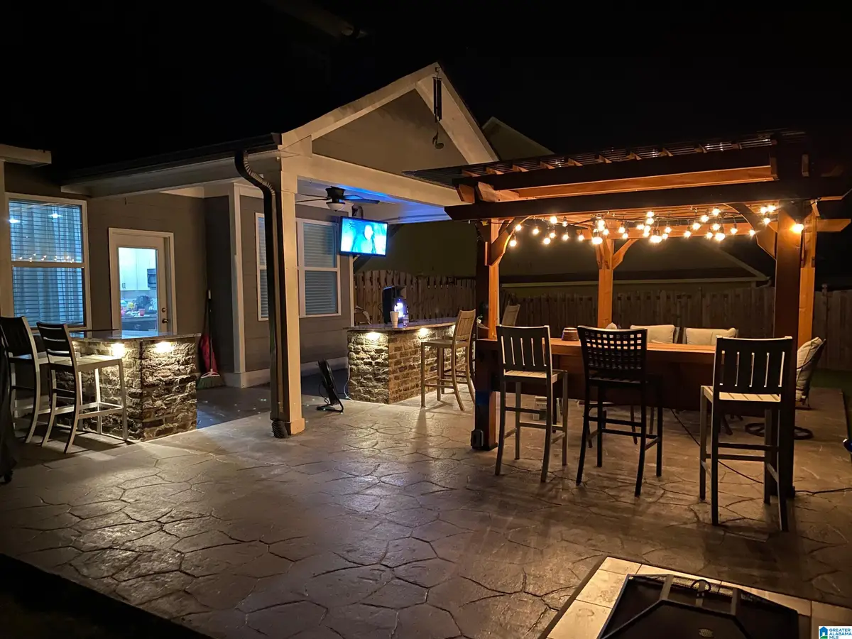 595 LAKERIDGE DRIVE, Trussville, AL 35173 - Image #1