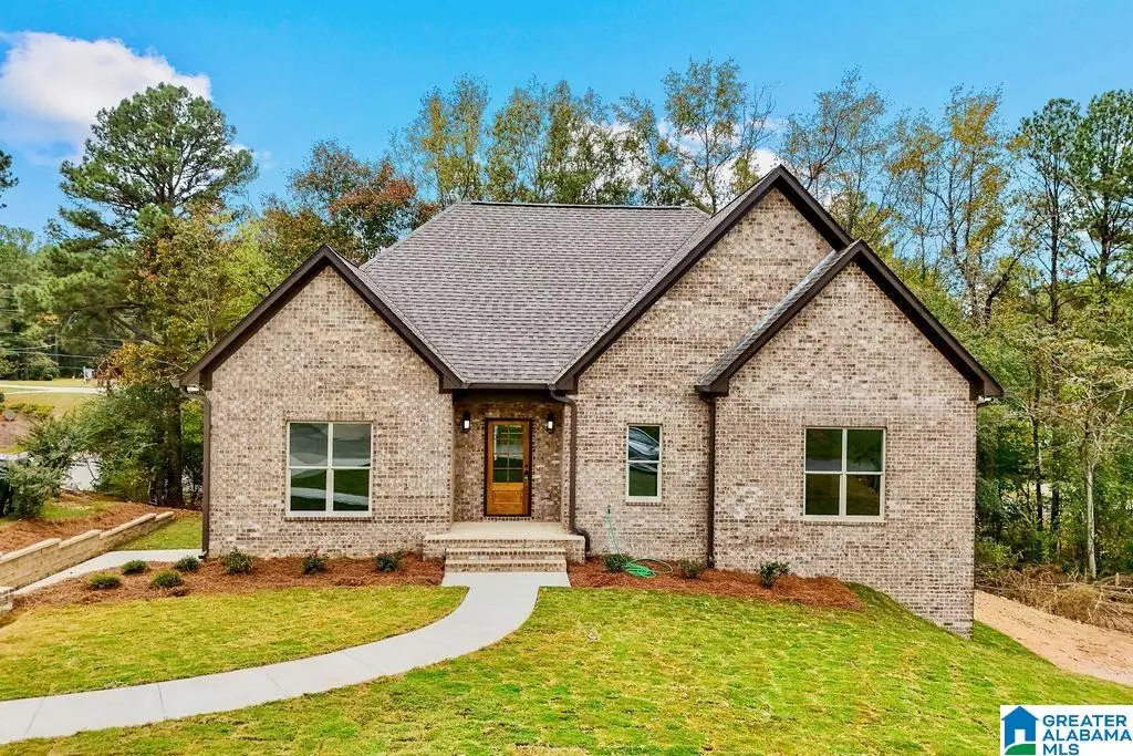 122 E WILLOW CIRCLE, Calera, AL 35040 - Image #1