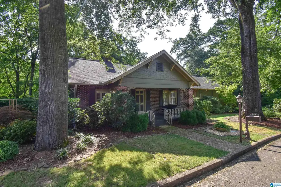 1538 BELLWOOD LANE, Northport, AL 35476 - Image #2