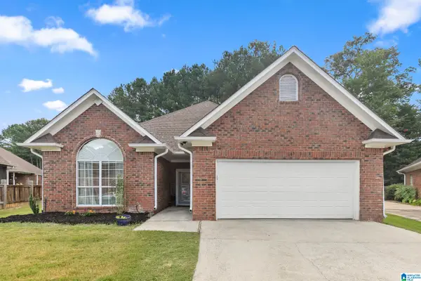 4472 PARKWOOD CIRCLE, Trussville, AL 35173