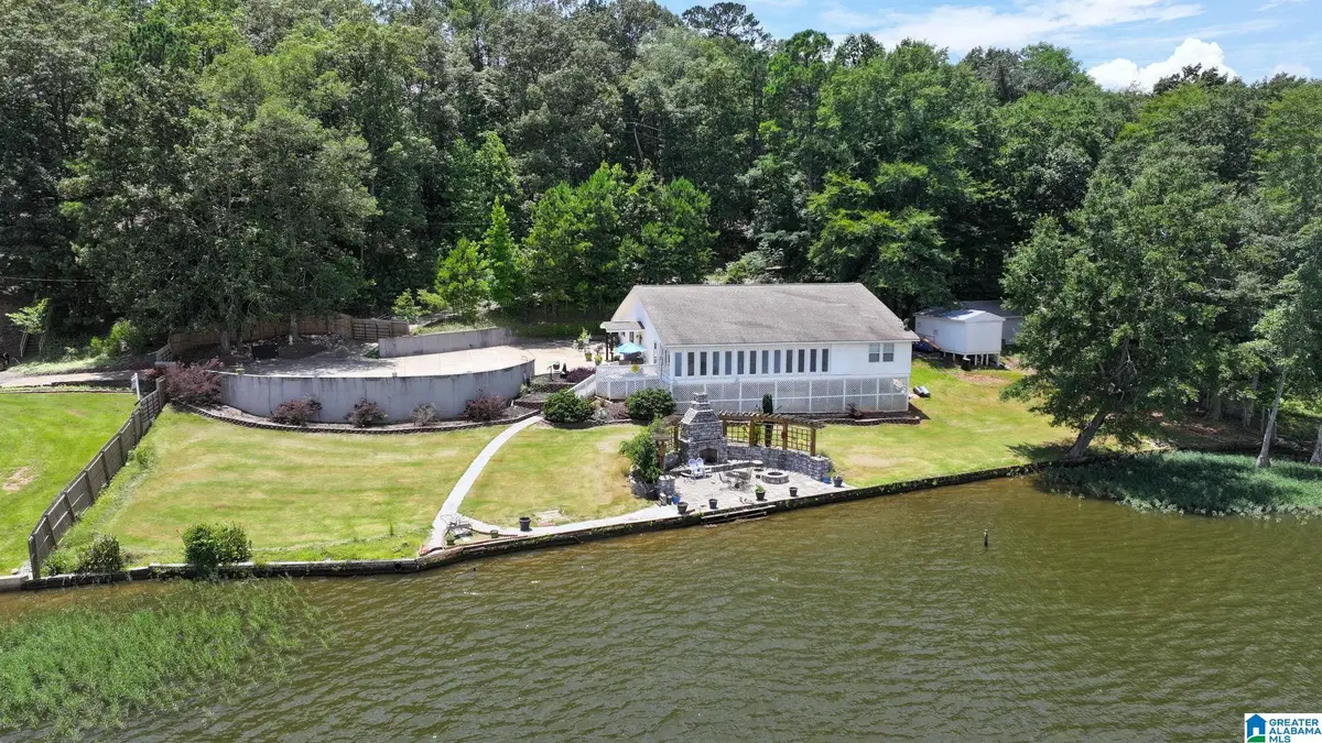 11137 COUNTY ROAD 28, Clanton, AL 35046 - Image #1