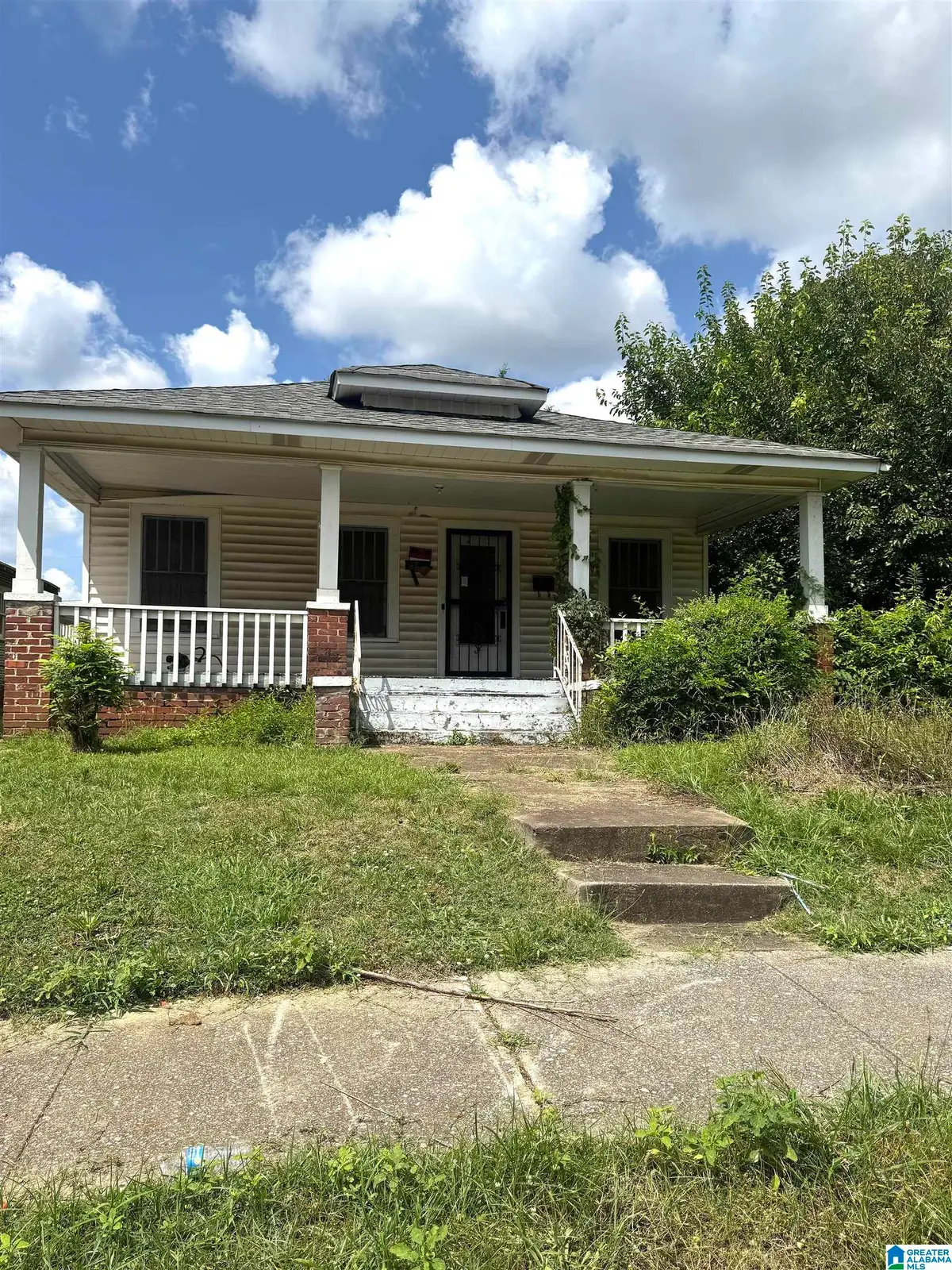 4704 AVENUE R, Birmingham, AL 35208 - Image #1