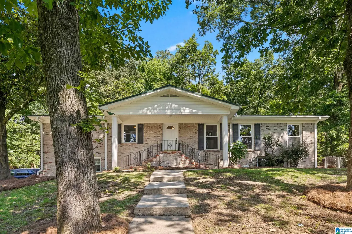 608 STONEHAVEN ROAD, Hoover, AL 35226 - Image #1