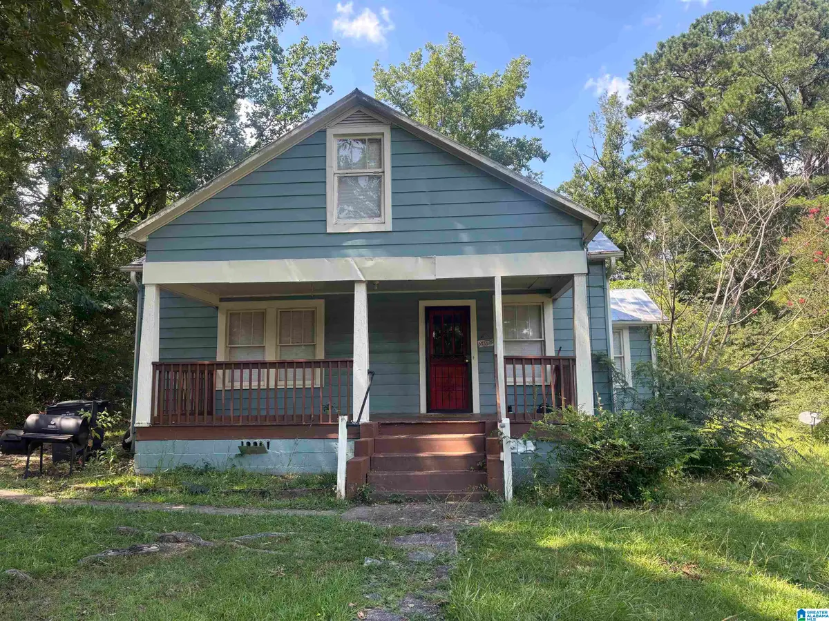 504 BLACKMON CIRCLE, Adamsville, AL 35005 - Image #1