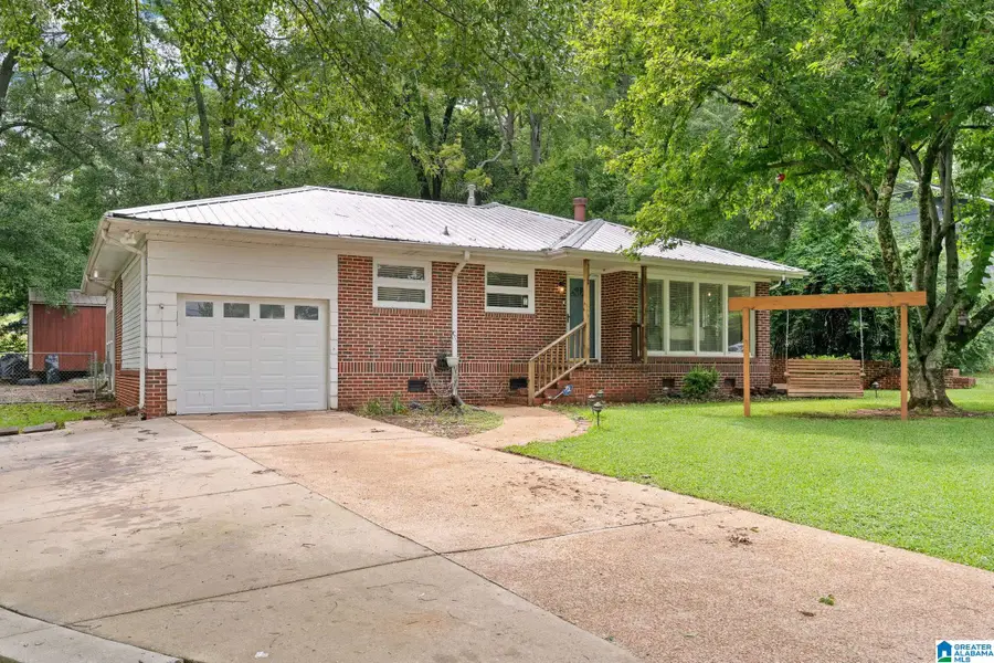 1700 29TH AVENUE N, Hueytown, AL 35023 - Image #2