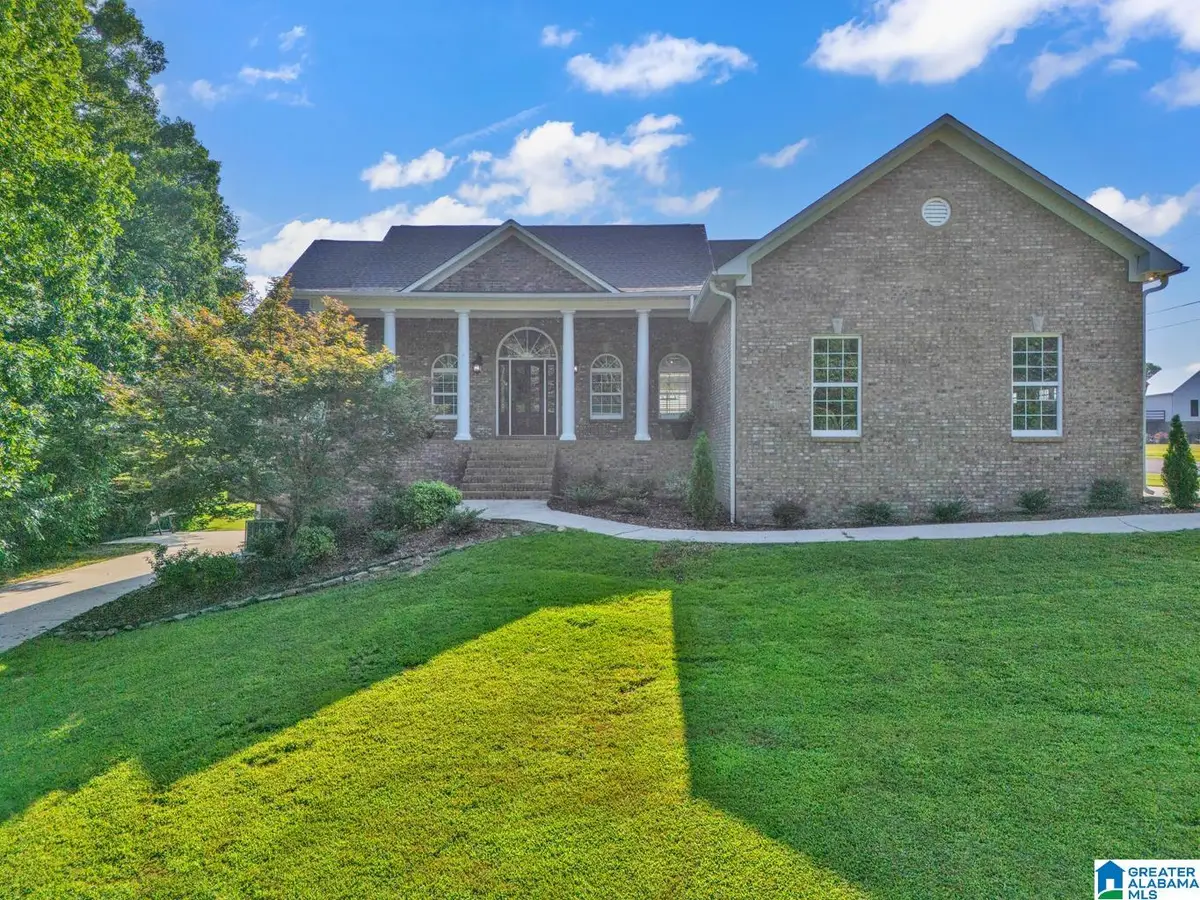 135 COUNTY ROAD 1335, Vinemont, AL 35179 - Image #1
