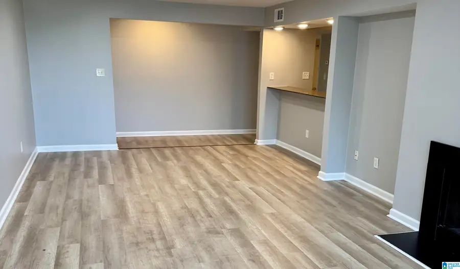 1913 16TH AVENUE S, Birmingham, AL 35205 - Image #2