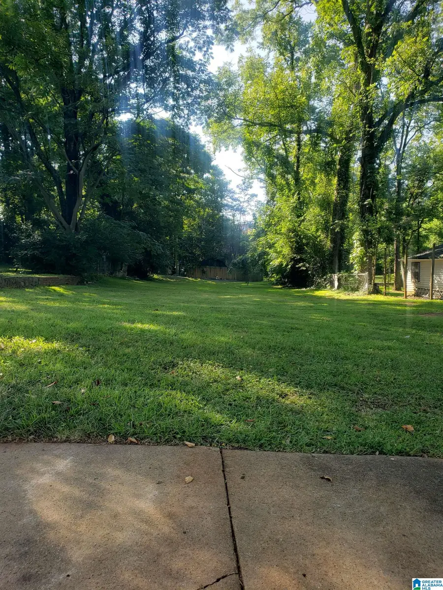 7915 DIVISION AVENUE, Birmingham, AL 35206 - Image #2