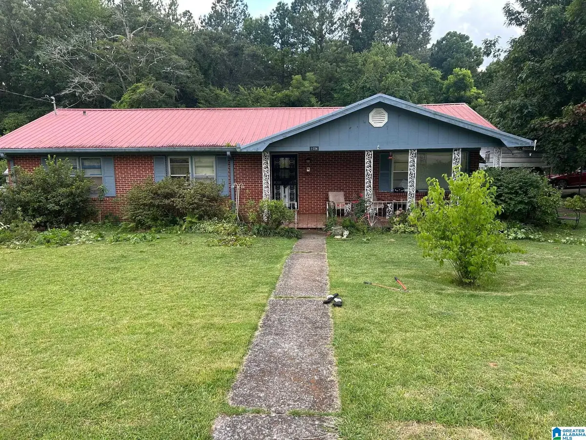 1024 E TOMAHAWK TRAIL, Gadsden, AL 35903 - Image #1