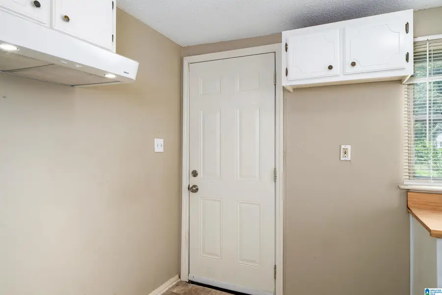 9601 SHORT STREET, Birmingham, AL 35217 - Image #2