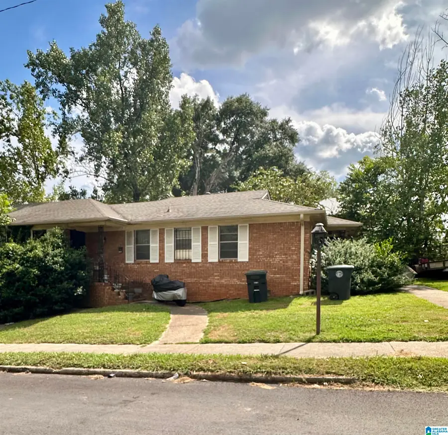 2329 30TH STREET W, Birmingham, AL 35218 - Image #2
