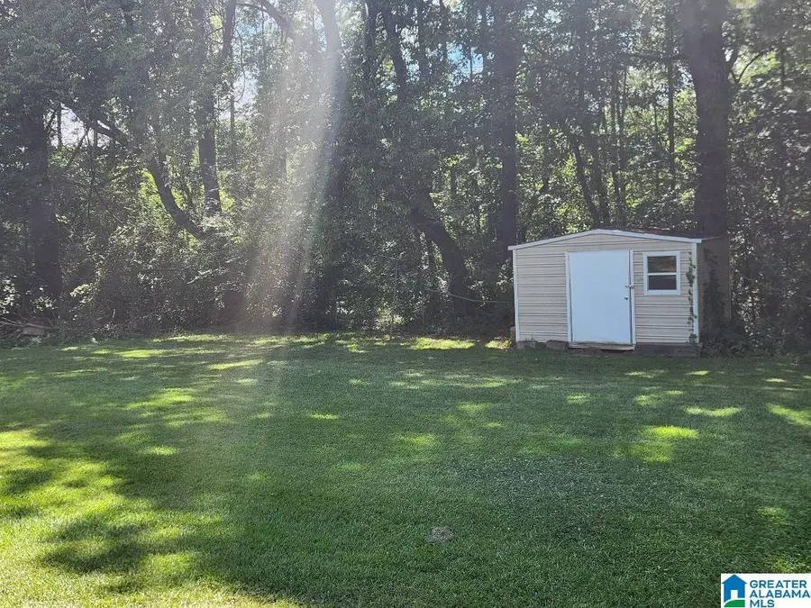 6827 SUNNY DELL DRIVE, Bessemer, AL 35023 - Image #3