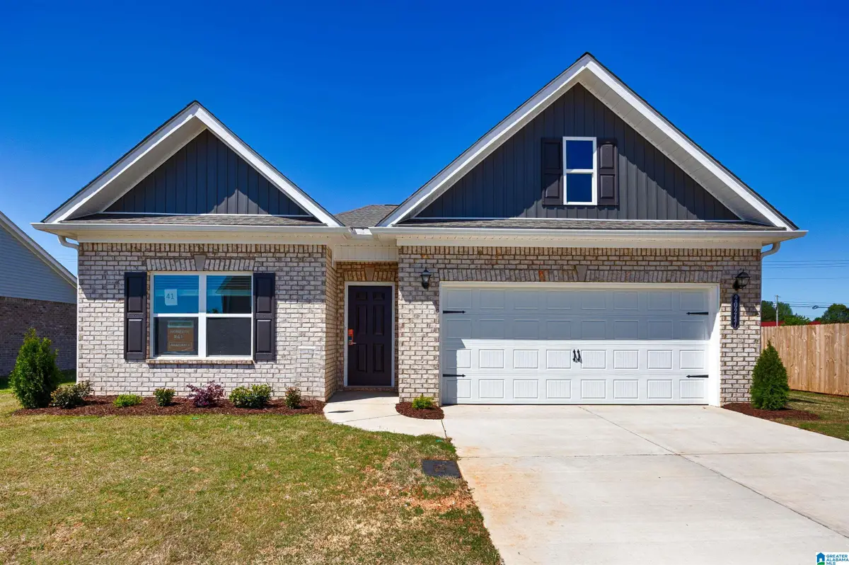 609 PINE VALLEY TRAIL, Columbiana, AL 35051 - Image #1