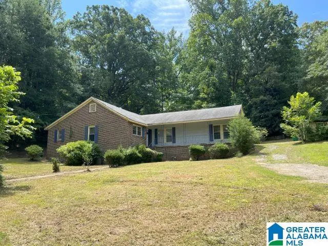 412 S WETUMPKA STREET, Sylacauga, AL 35150 - Image #1