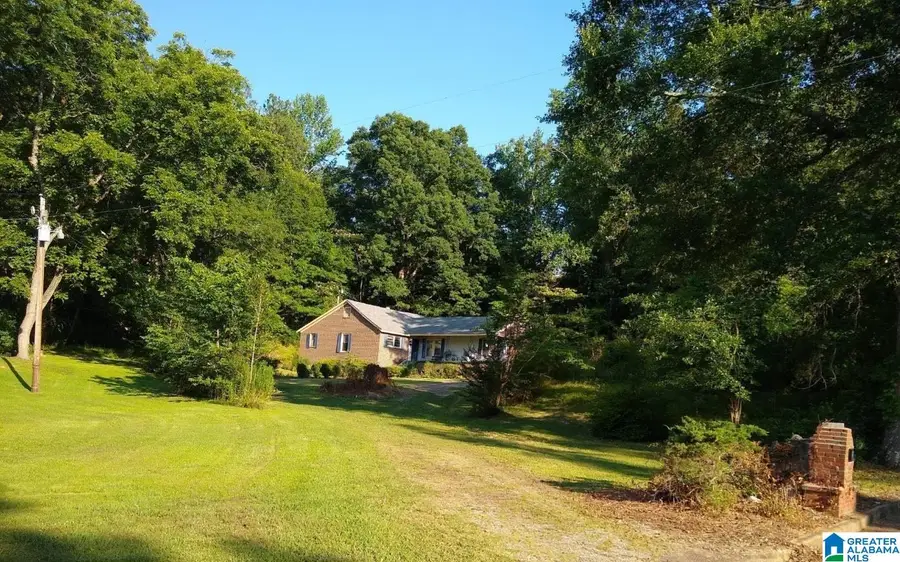 412 S WETUMPKA STREET, Sylacauga, AL 35150 - Image #2