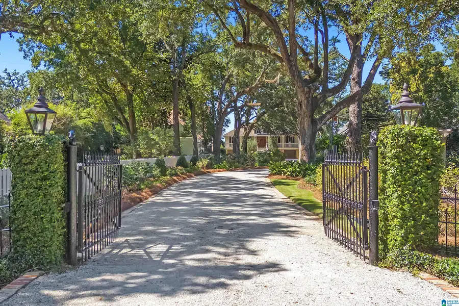 16291 SCENIC HIGHWAY 98, Fairhope, AL 36532 - Image #2