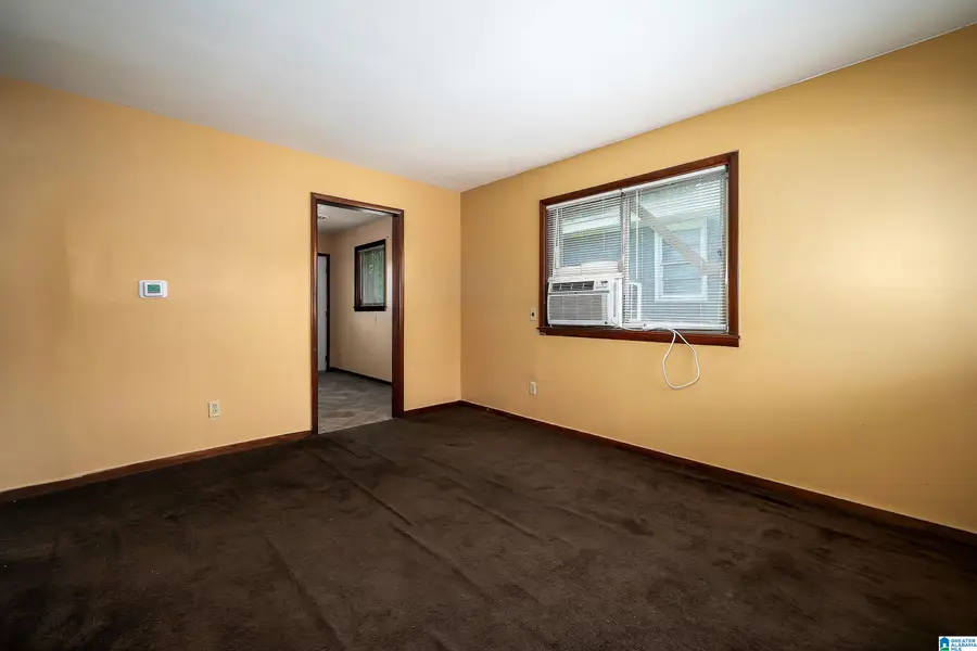1172 16TH AVENUE W, Birmingham, AL 35204 - Image #2